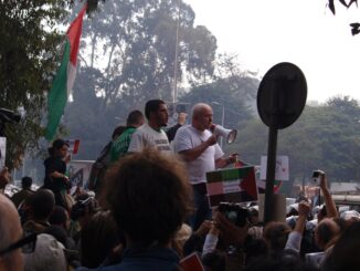 mick napier addressing crowd in cairo