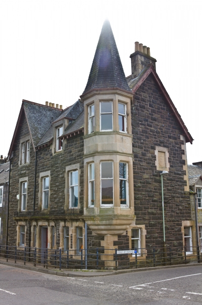 Combrui Hostel