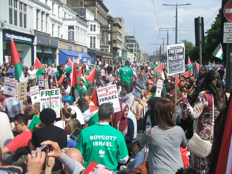 Edinburgh demonstration of thousands 27 July 2014